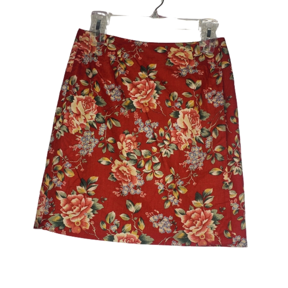 Floral Linen Blend Vintage Red Mini Skirt Chelsea Cambell Chic Classic Luxury 28